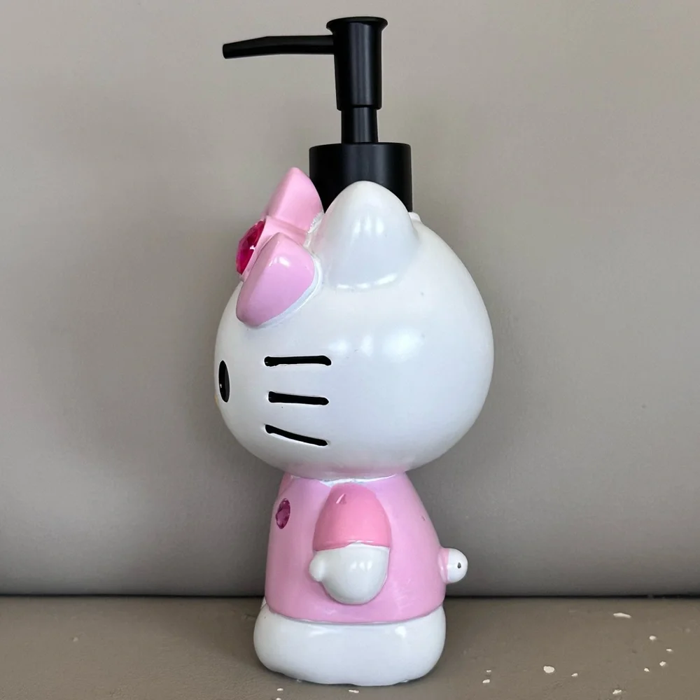 Hello Kitty 3D Kitty Lotion Pump - Pink Gemstone